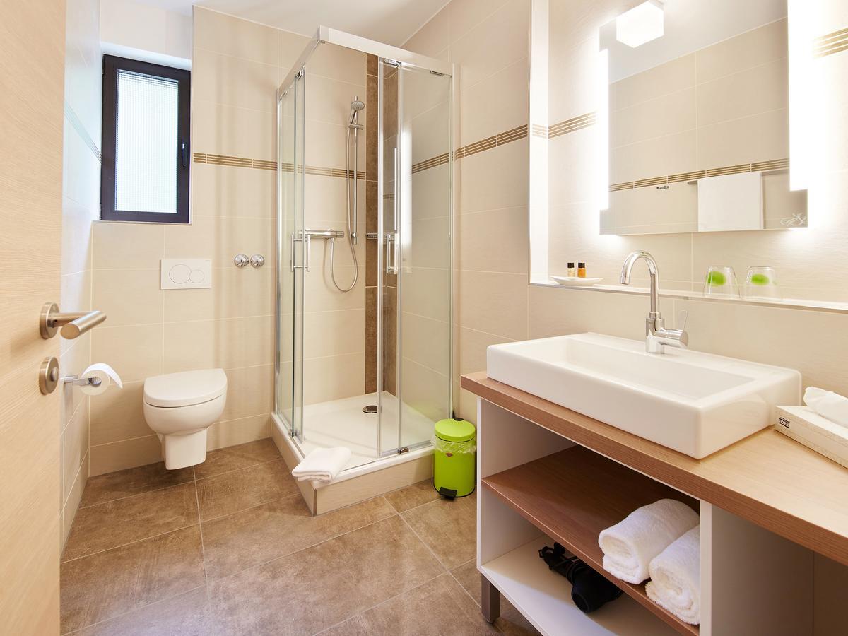 Rodelhaus Hotell Arnsberg Exteriör bild